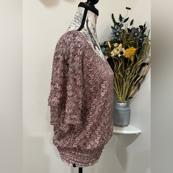 Lavish Brownish Pink Dolman Sleeve Laced lined Embellished Blouse size Medium - Picture 2 of 6